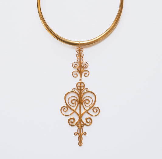 Collier ERZULIE, laiton doré, design by Sibylle Denis Touat copywrited série limitée